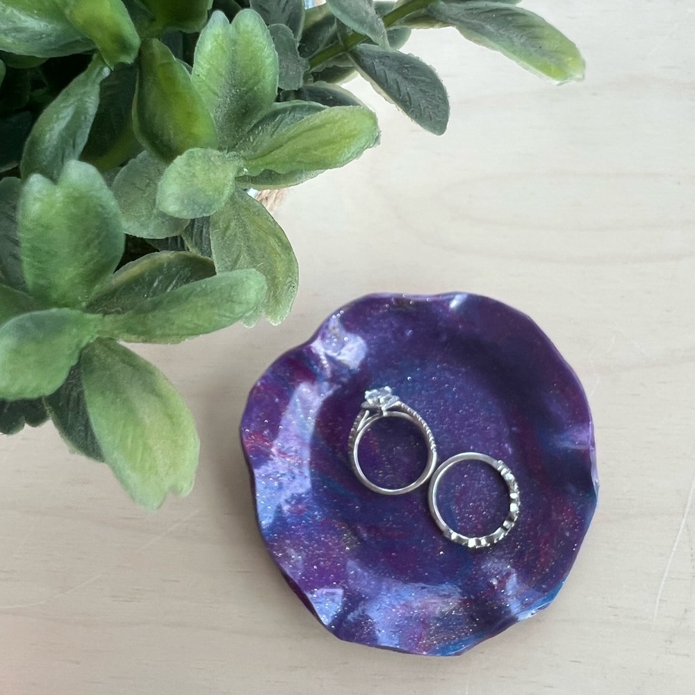 Galaxy Ring Dish